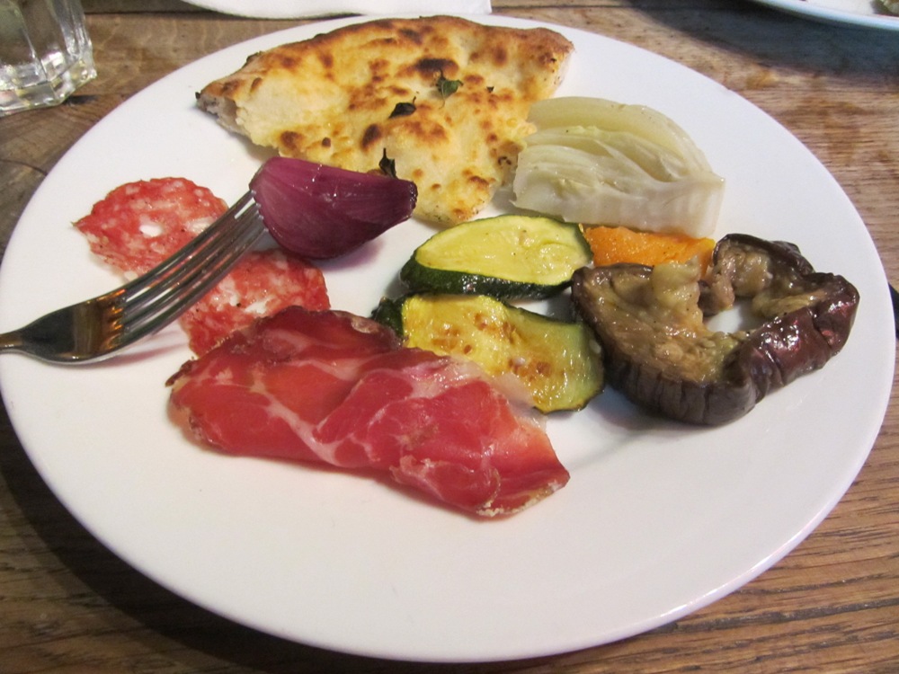 Mother - antipasta with foccaccia