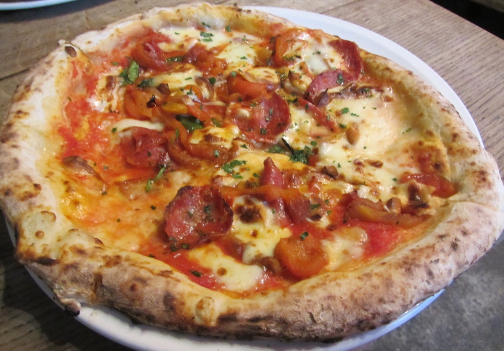 Mother Pizza - pepperoni & peperoni pizza