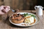 Hand in Hand pub - pie