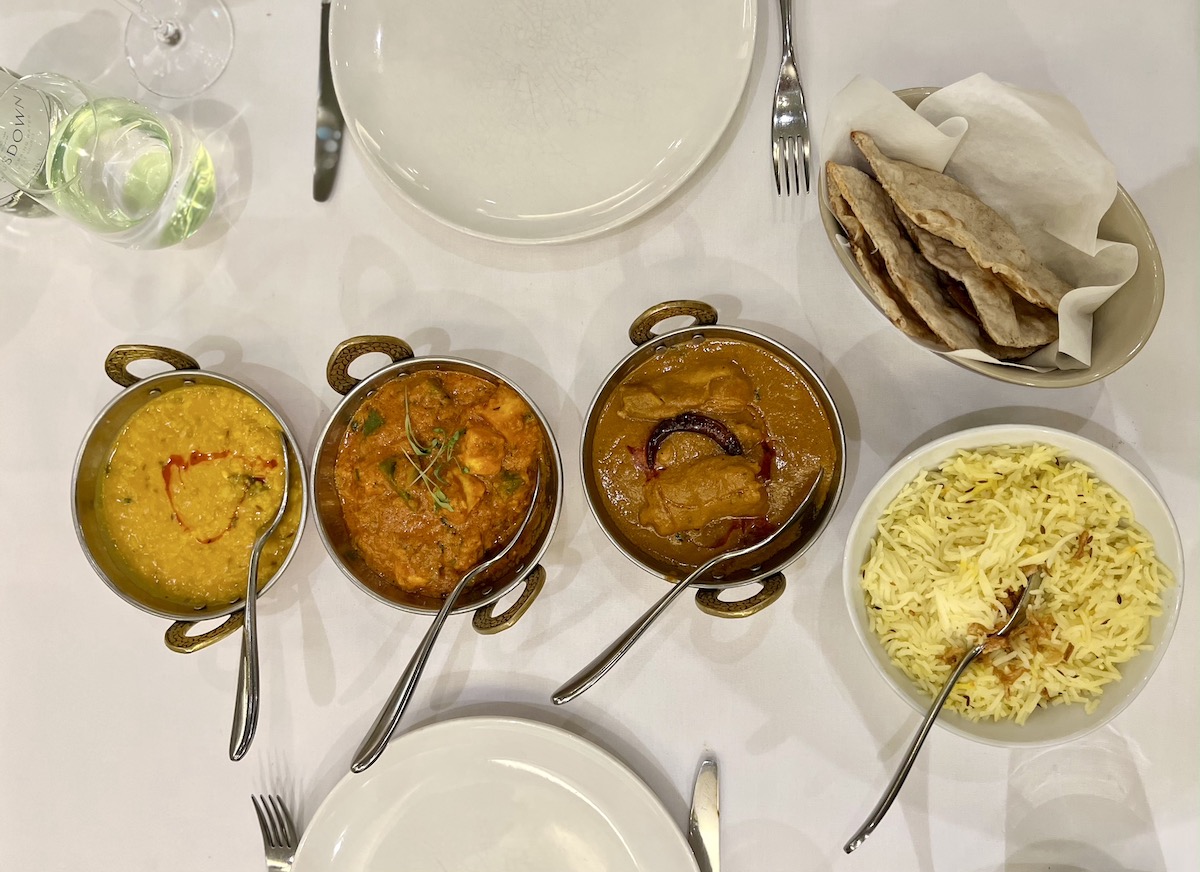 Kahani, Sloane Square,Chicken thighs simmered with roasted spices, curry leaf and coconut Paneer tossed with peppers, onions, ground coriander and chilli