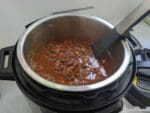 Pressure cooker bolognese saucein instant pot