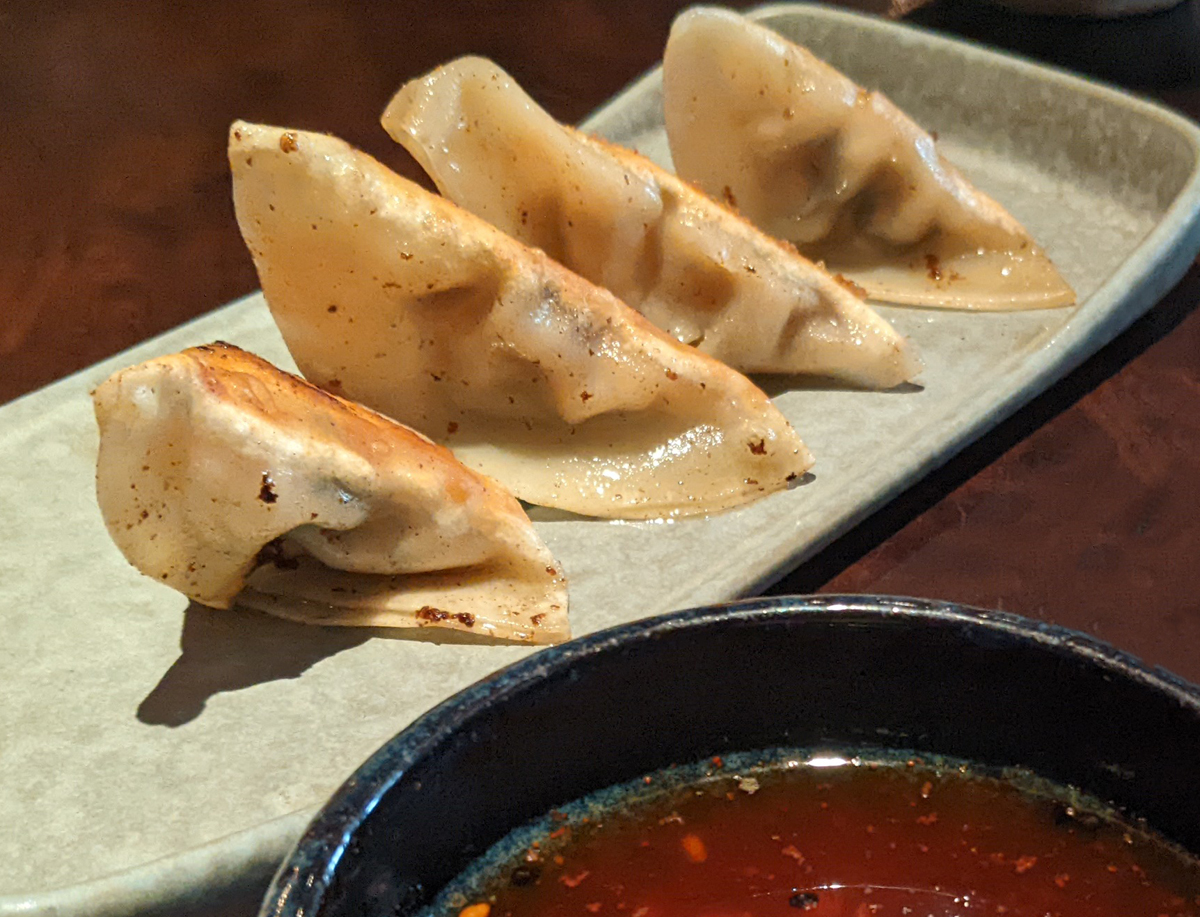Wonton and dipping sauce