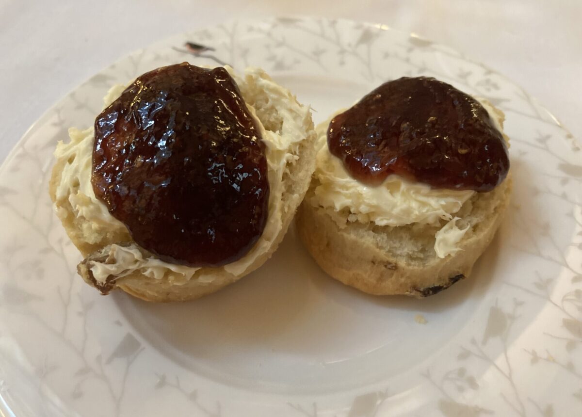 Saicho afternoon tea plated scones