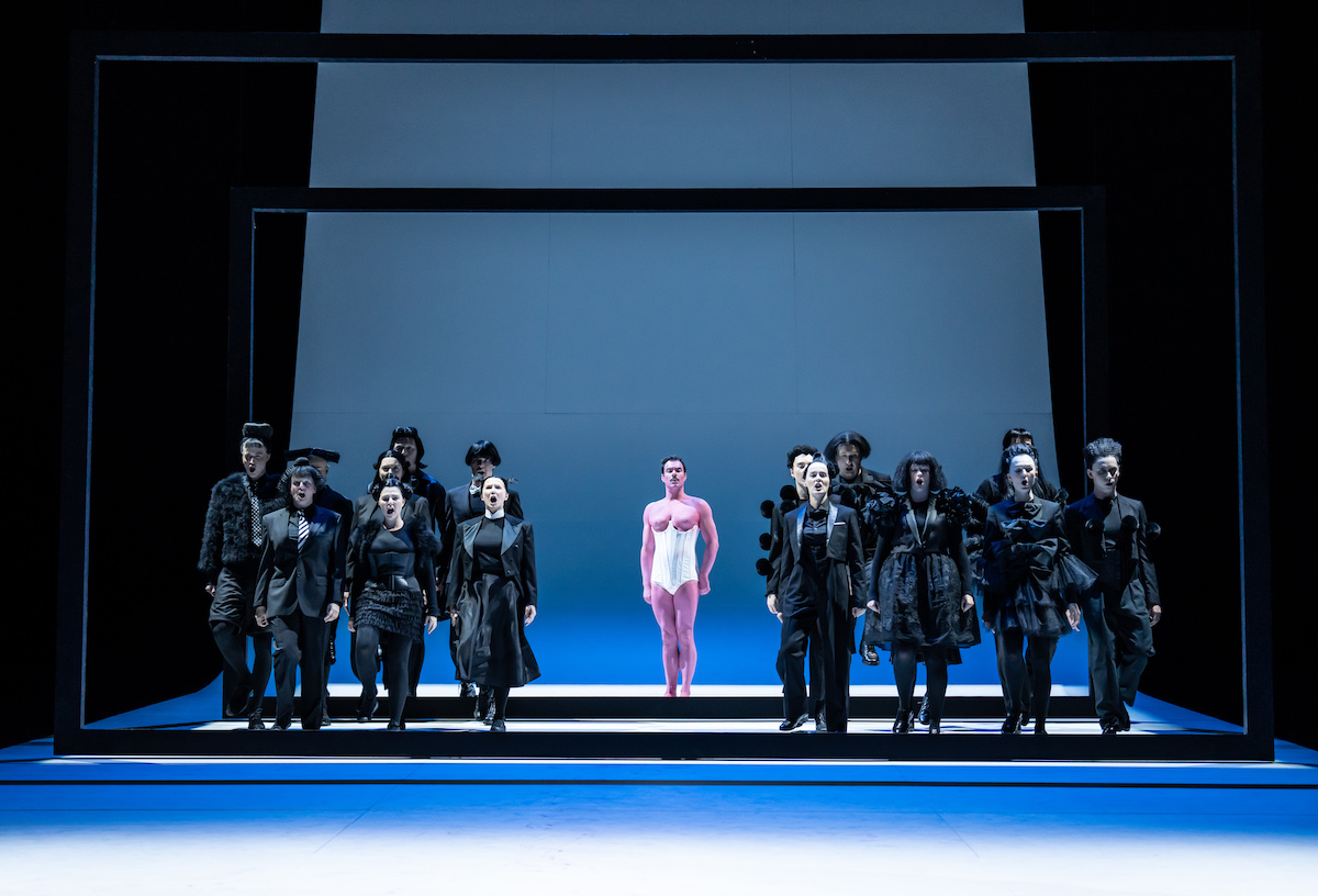 Poulenc Double Bill _ GLYNDEBOURNE FESTIVAL 2022,LES MAMELLES DE TIRESIAS,Theatre Director; Gyula Orendt,Thérèse; Elsa Benoit,The Husband; Régis Mengus,Monsieur Presto; Christophe Gay,Monsieur Lacouf; François Piolino,The Policeman; Gyula Ore