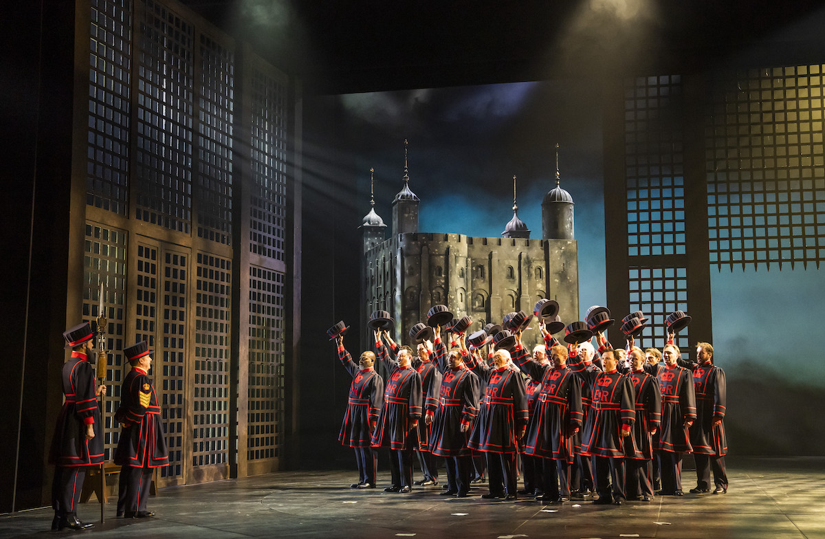 The Yeomen of the Guard, ensemble, ENO 2022