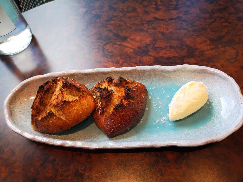 M Canary Wharf bread