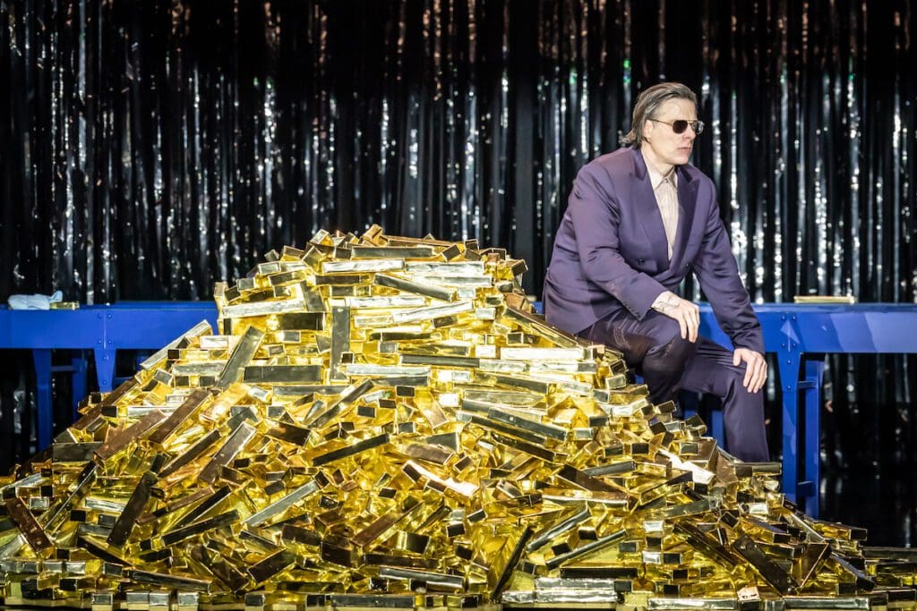 ENO The Rhinegold 2223, John Relyea © Marc Brenner (20)