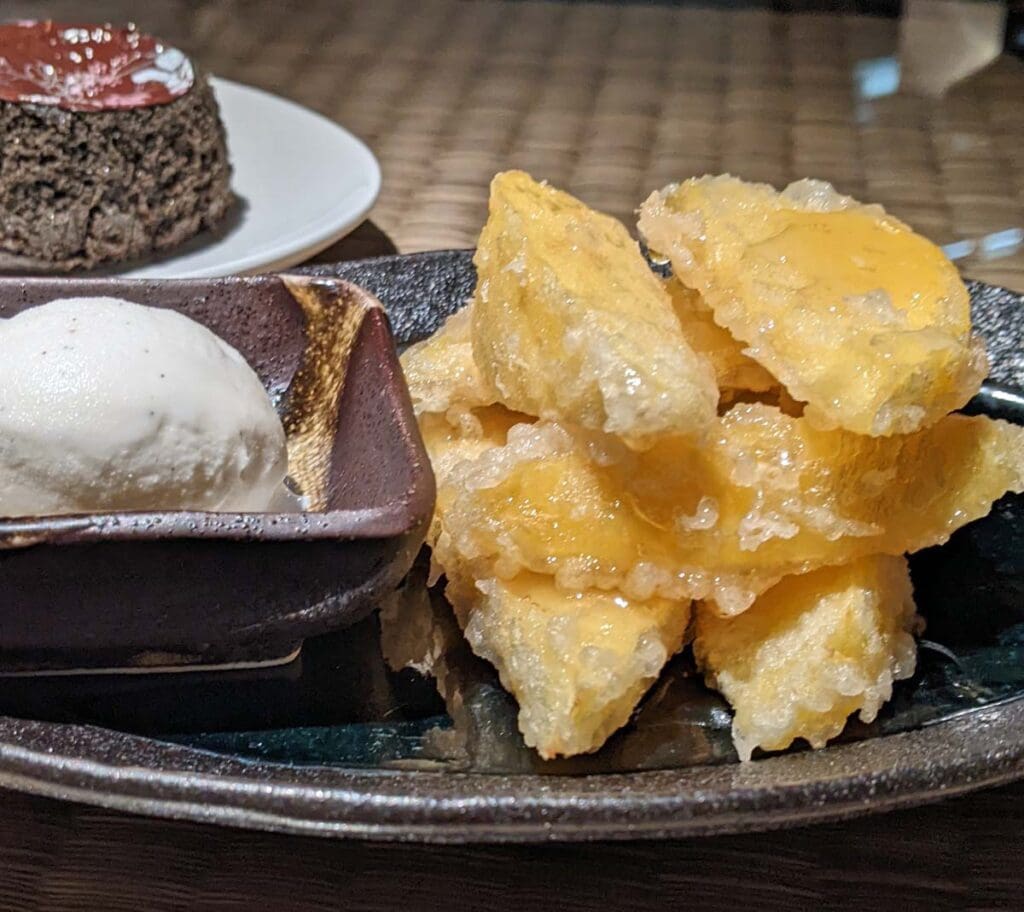 Mango at Shiro