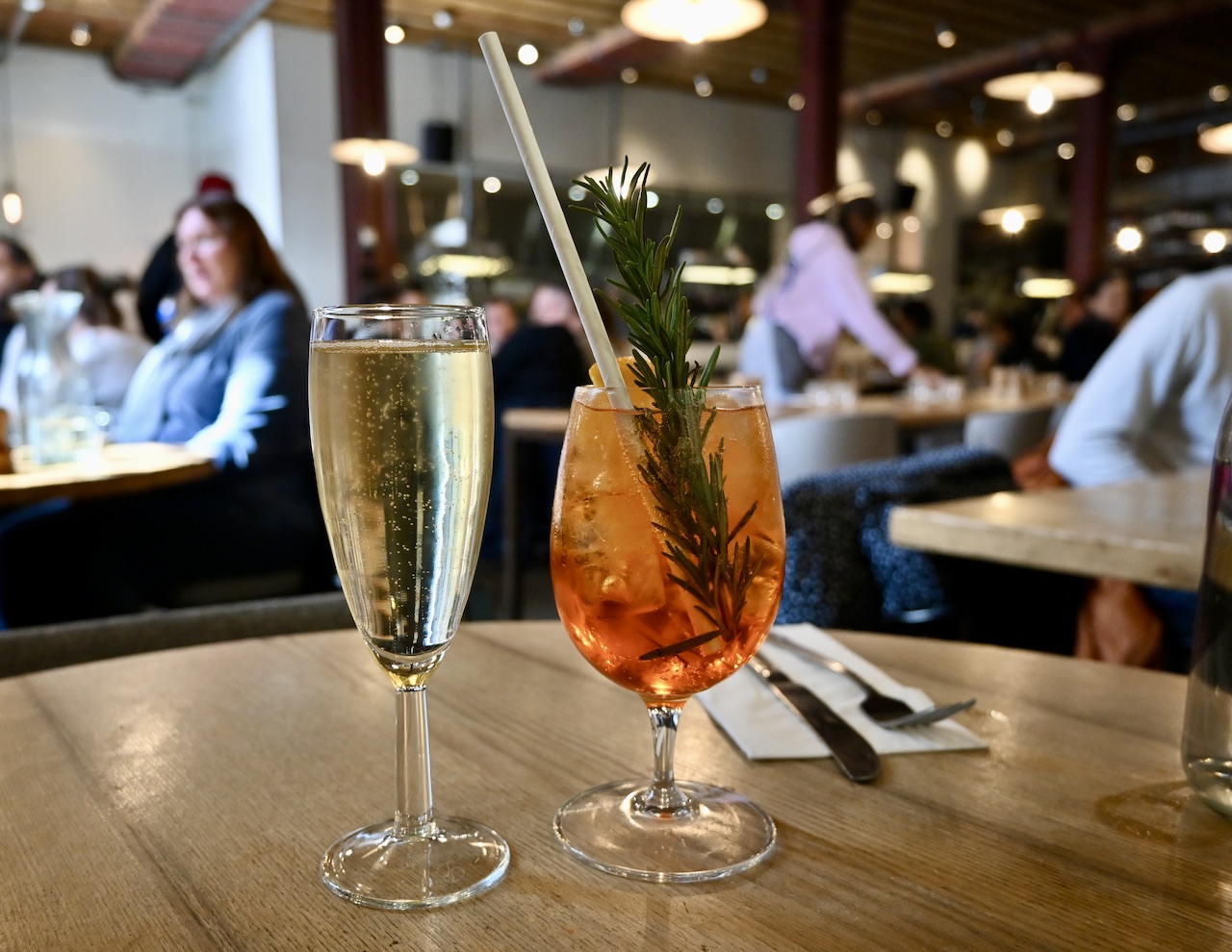 Aperol Spritz & champagne