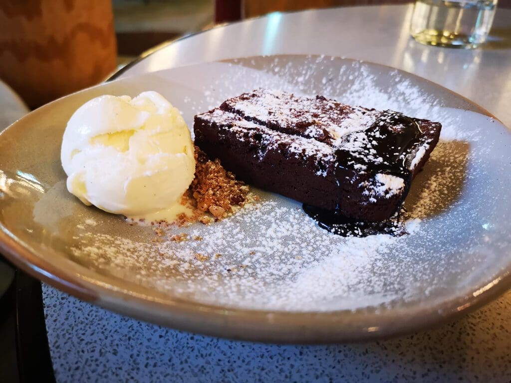 Feels Like June brownie