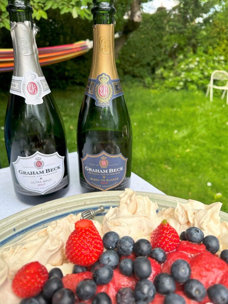 Graham Beck Cap Classique and pavlova