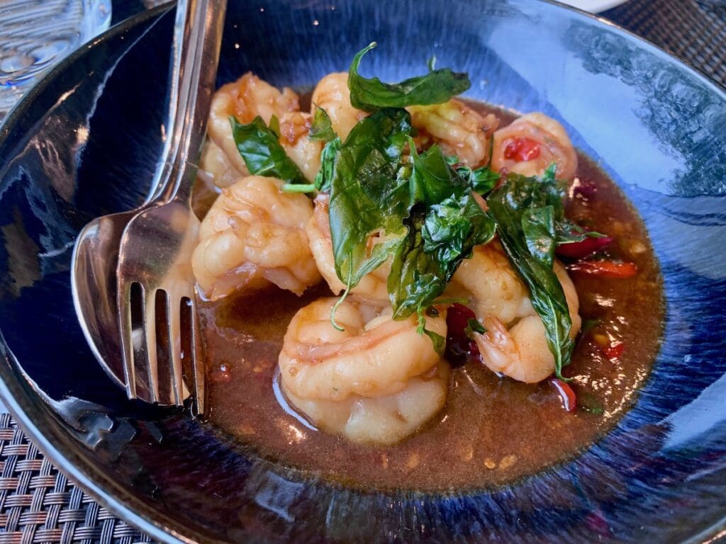 Nipa Thai stir fried prawns