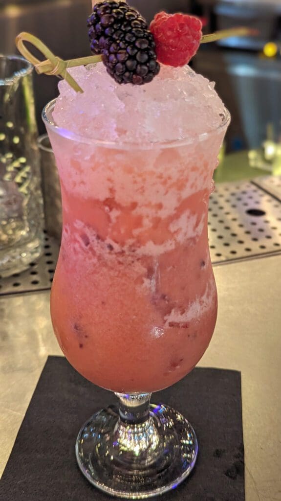 Heliot Wine Bar Cocktail 3