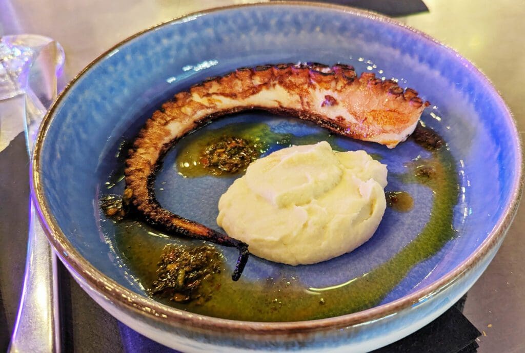 Heliot Wine Bar - Octopus