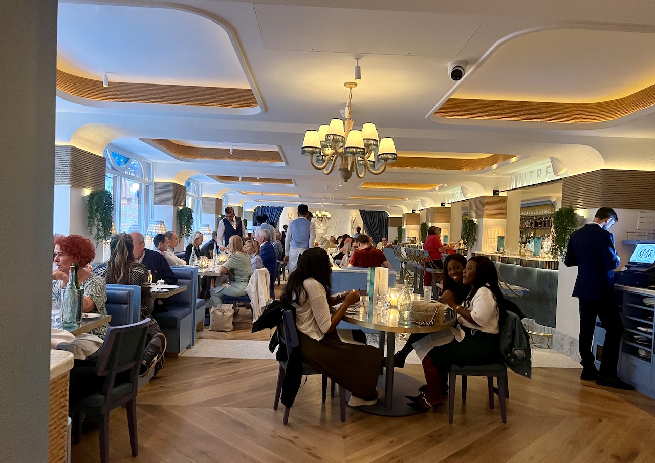 Interior Manzi's
