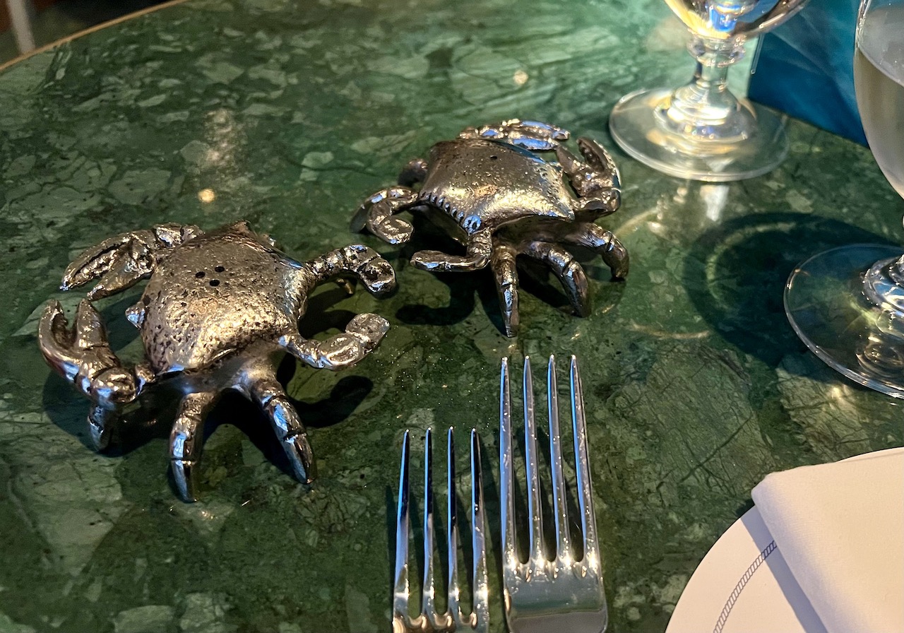 Manzi's crabs