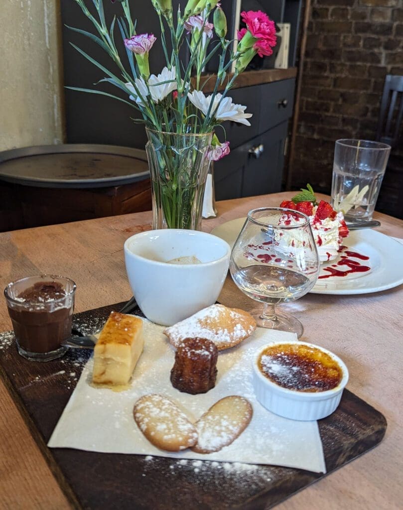 Cafe Gourmand - Le Garrick