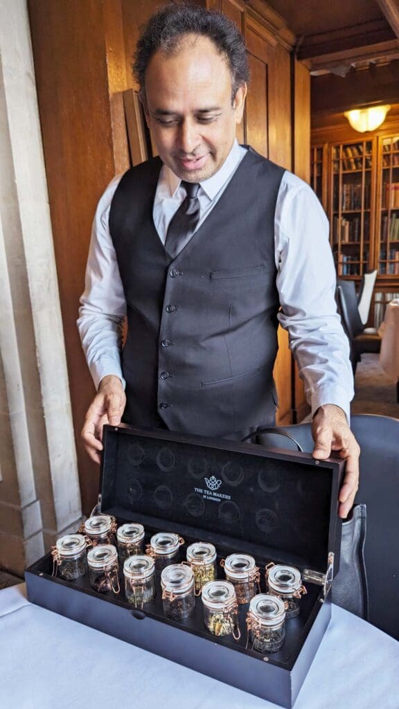 Picking teas - Marriot County Hall