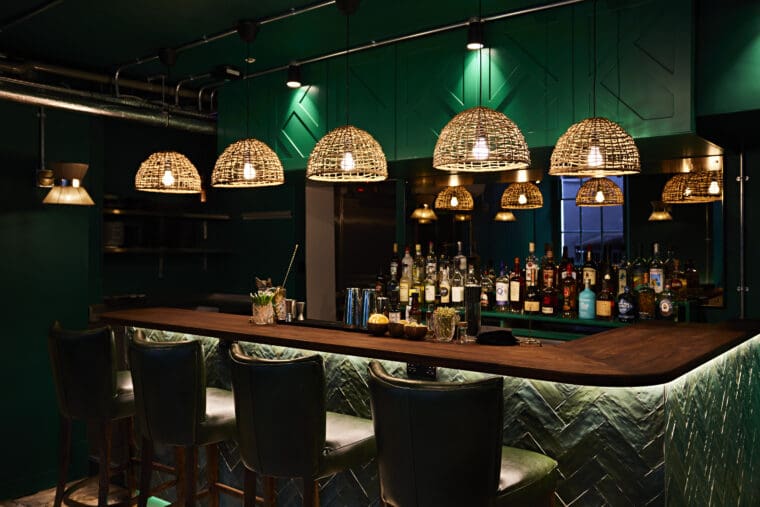 Bar at El Ta'koy