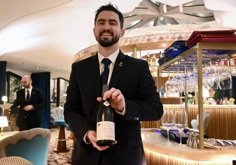 Café Lapérouse London wine