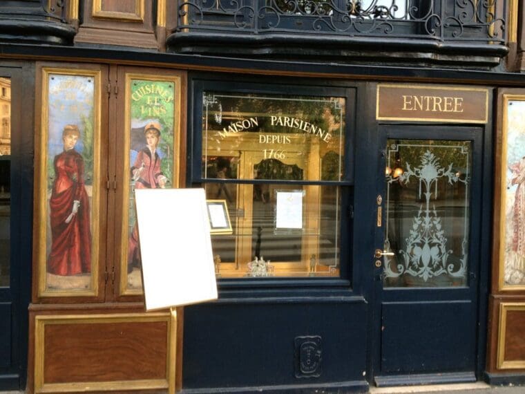 Lapérouse Paris ext