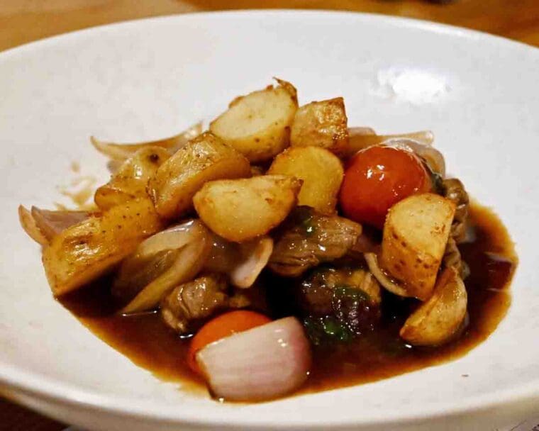 Lomo Saltado - Lima Cantina