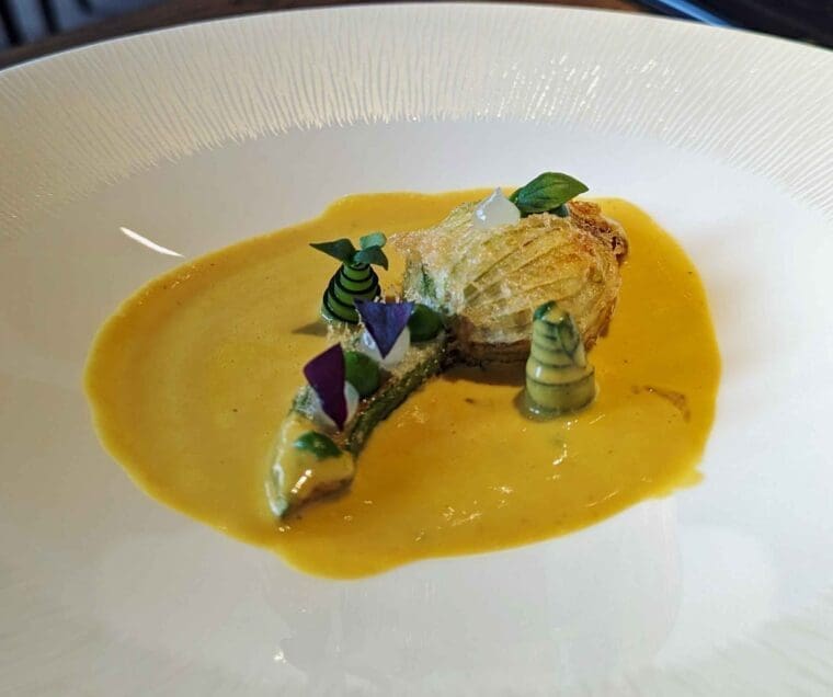 London-STock-Courgette-Flower