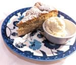 Apple Cake and Icecream - Mamalu