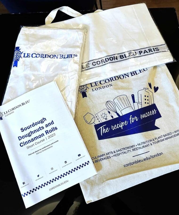 Le Cordon Bleu apron and tea towel - Copy
