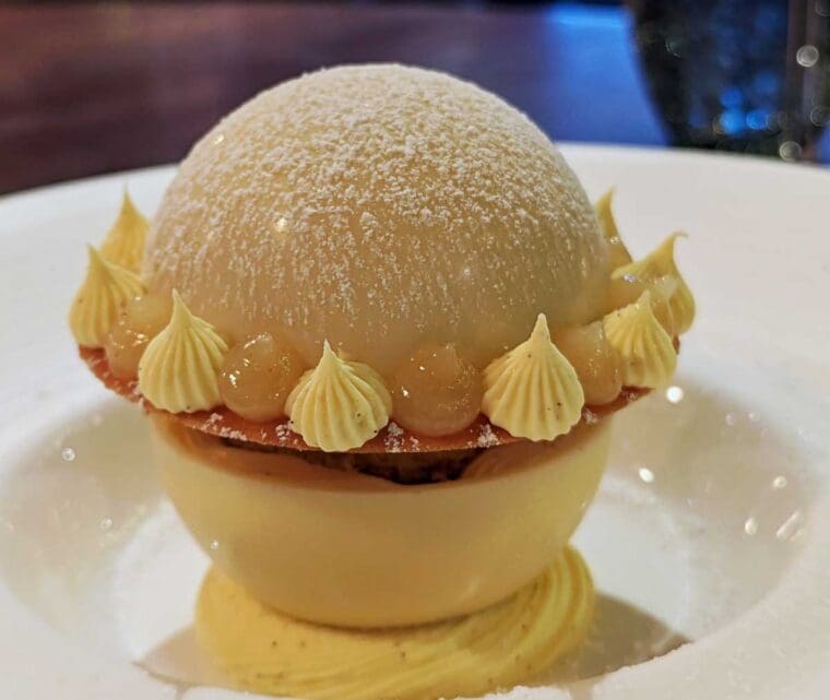 Pear 'Victoria' Sponge