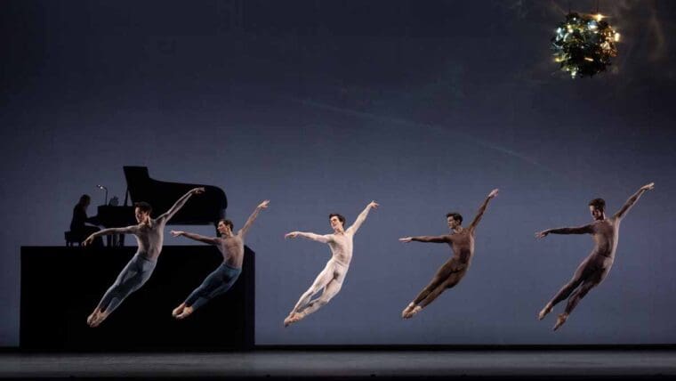 Royal Ballet Jessica Lang's Twinkle ©2024 ROH. Ph Andrej Uspenski