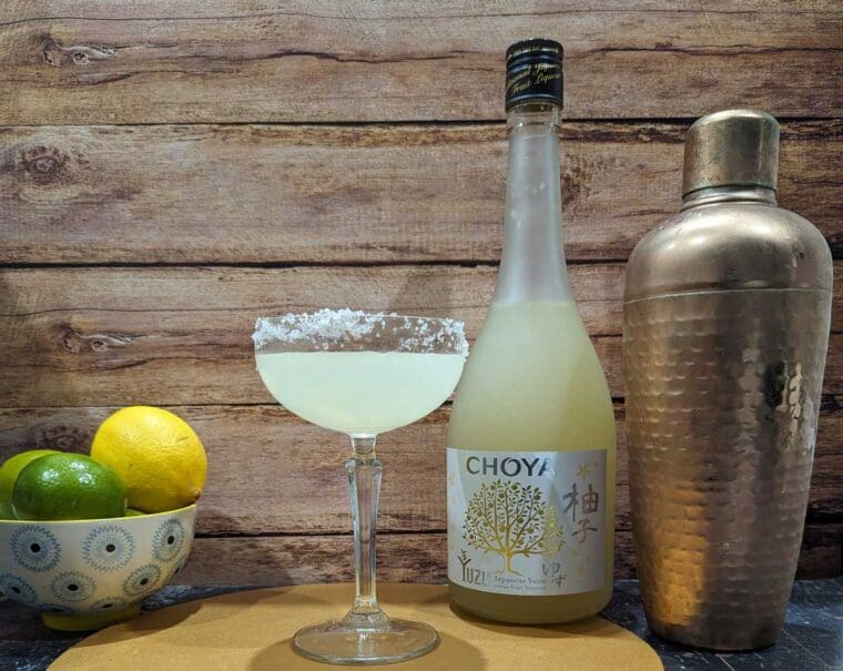 Yuzu-margarita-glass