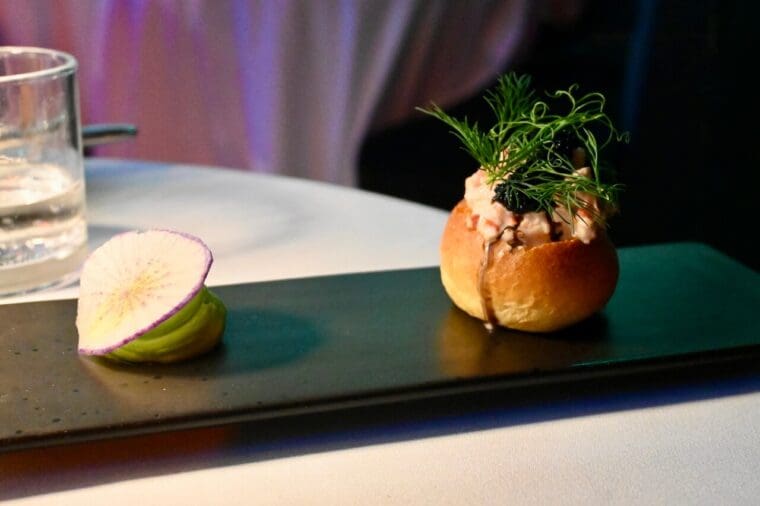 London Cabaret Club - lobster roll