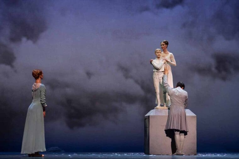 Royal Ballet - Melissa Hamilton, Lauren Cuthbertson, Cesar Corrales, The Winter's Tale ©2024 ROH. Ph Andrej Uspenski