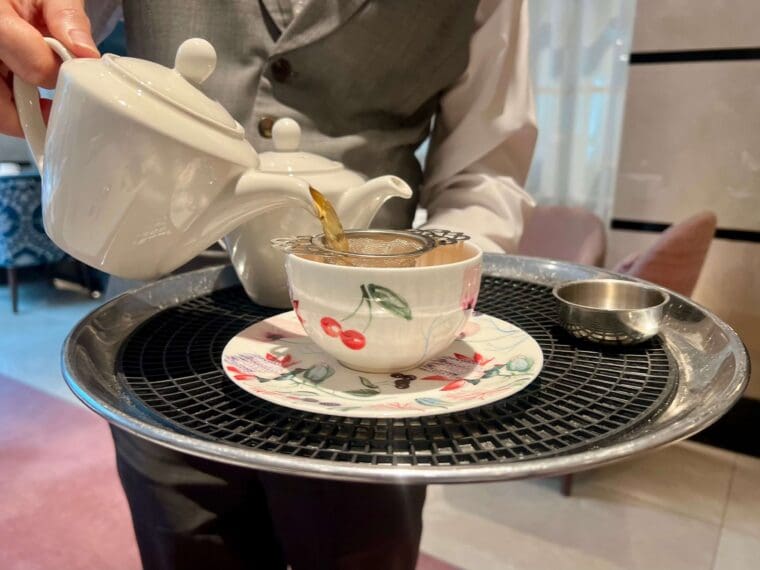 Tea Conrad St James