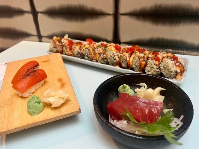 Kibou tuna sashimi, 10-piece futomaki (large maki) volcano roll and roasted red pepper nigiri