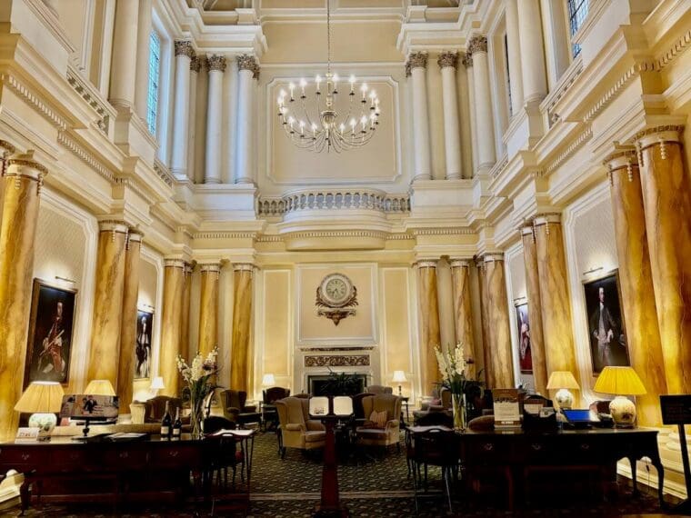 THE EASTBOURNE GRAND INT