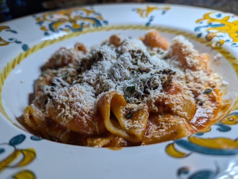 Gloria pasta norma