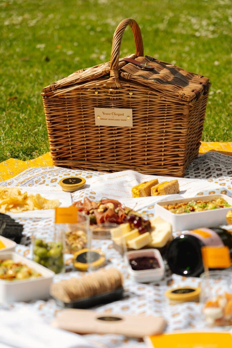 Great Scotland Yard Hotel Picnic - Wicker Basket