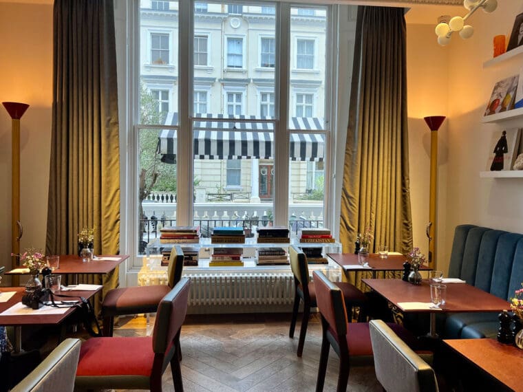 Henderson Bar and Kitchen at the Laslett