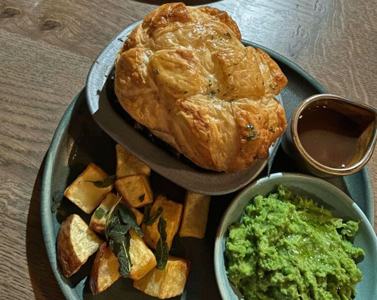 Mushroom and Ale Pot Pie - Mildreds