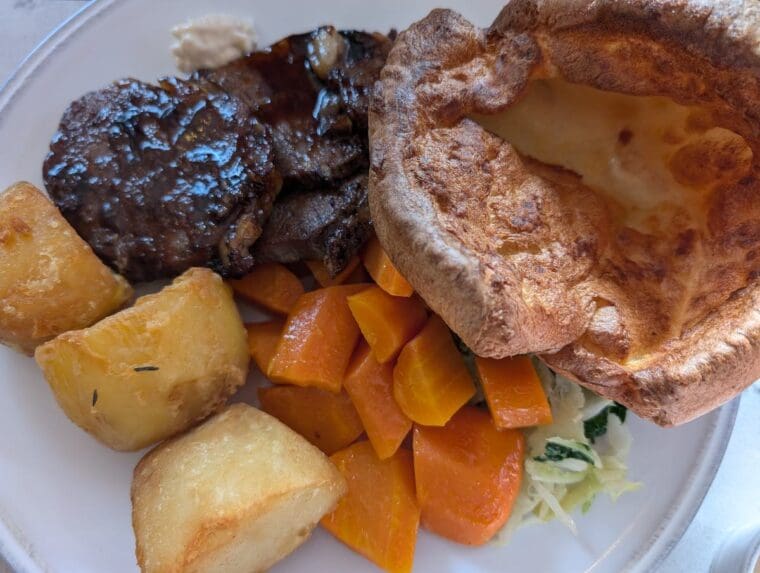 Highroad Social Greenwich beef