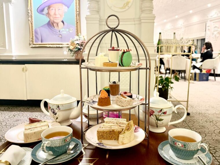 Tea tray