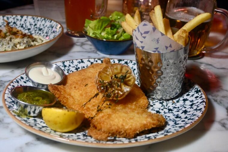 Albert's Schloss schnitzel