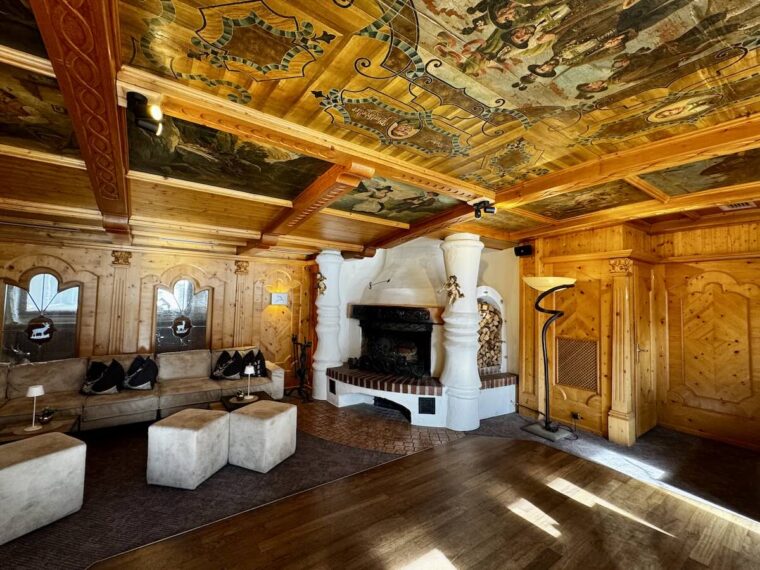 Painted ceiling at the Jagdhof Spa Hotel in the bar area