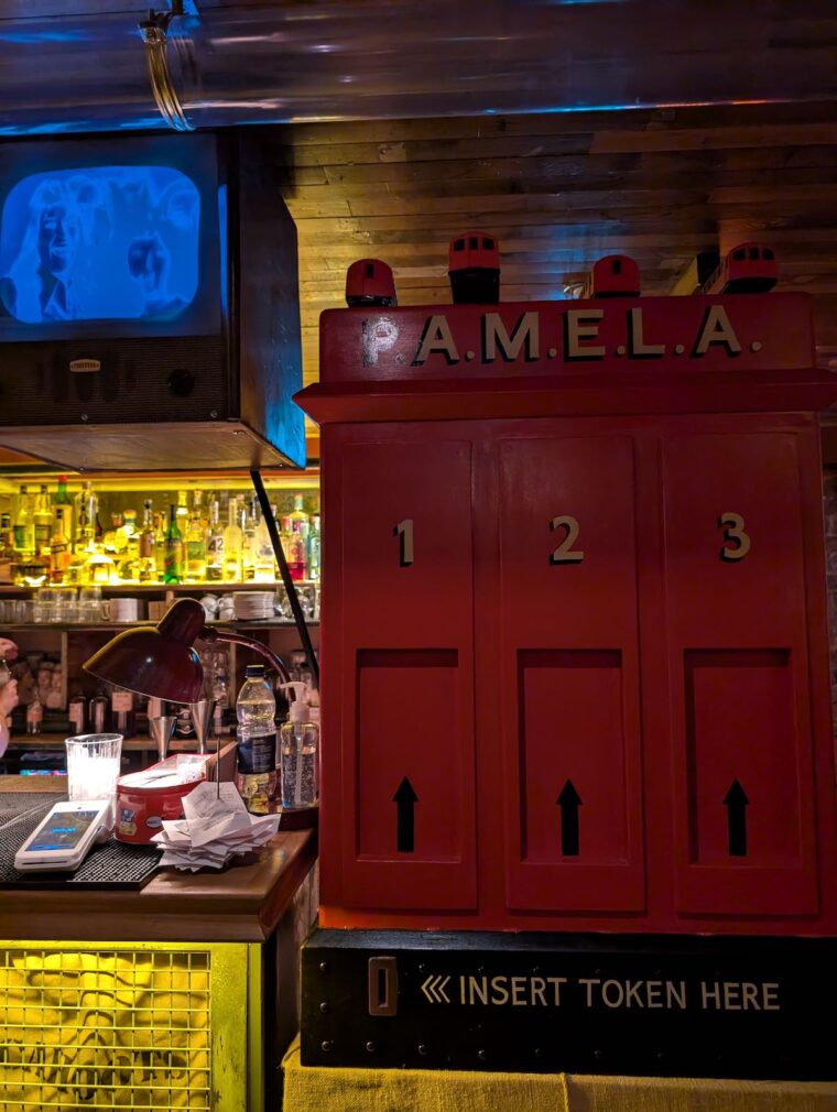 Cahoots Borough Pamela