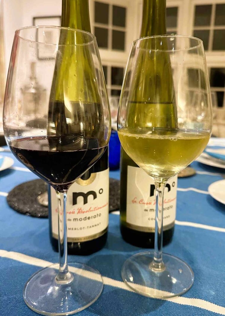 Two Moderato non-alcoholic wines available at Majestic Wines.