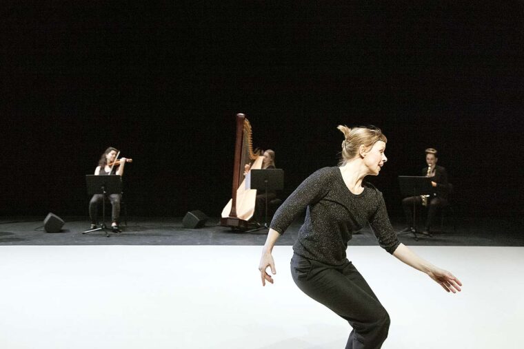 GISELLE... -by Fran&ccedil;ois Gremaud with Samantha van Wissen, music by Luca Antignani. 