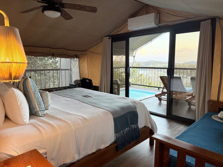 Isla Chiquita glamping tent