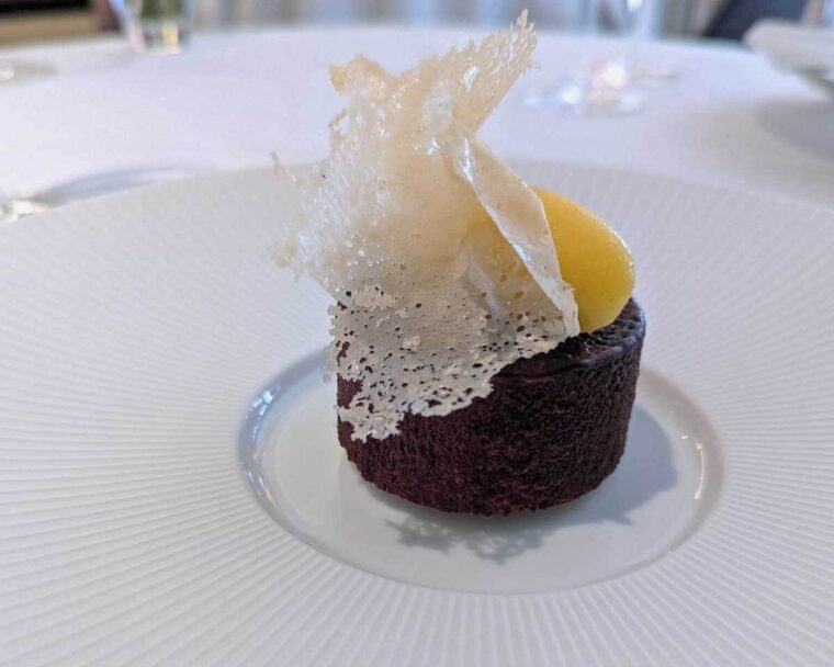 Petrus - Black Forest